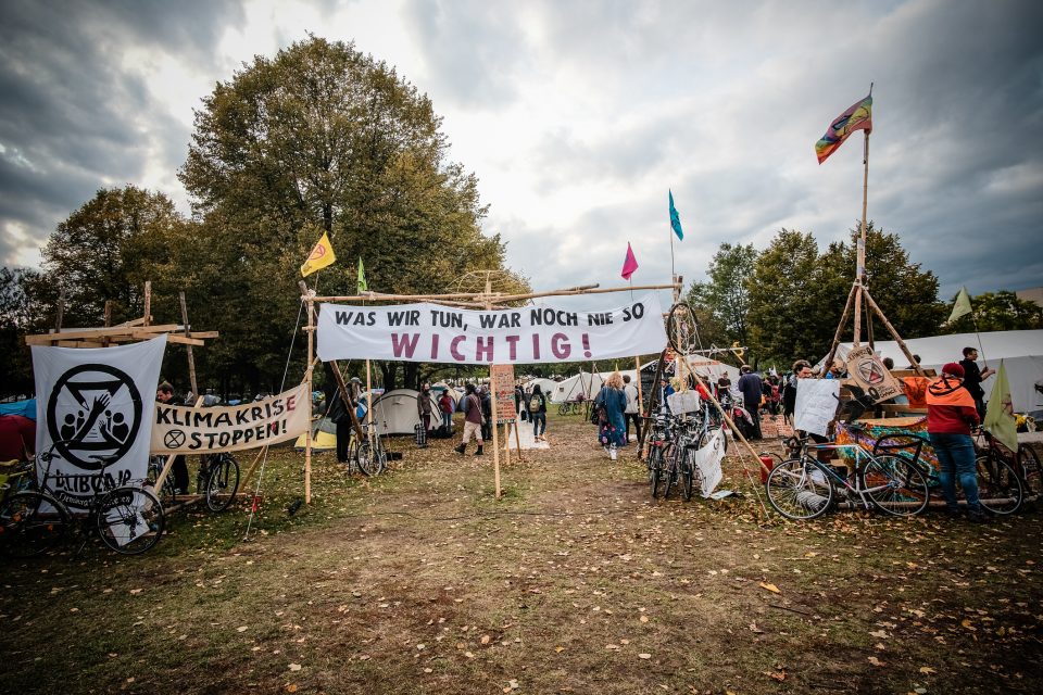 Extinction Rebellion berlinblockieren XRBerlin